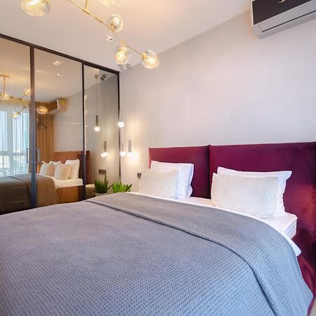 Modern New Cozy Apartment Kvartet Railway Station Kiew Exterior foto