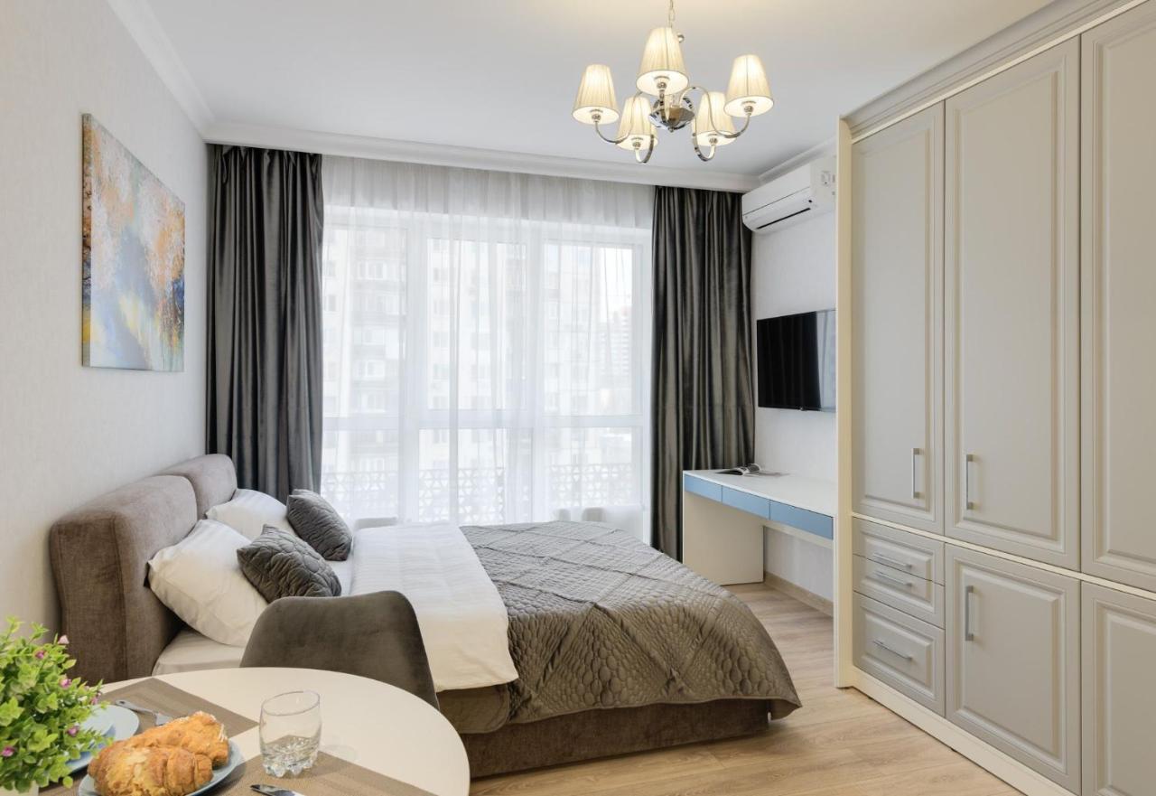 Modern New Cozy Apartment Kvartet Railway Station Kiew Exterior foto