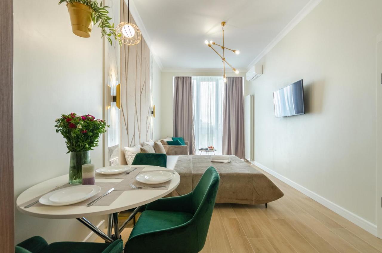Modern New Cozy Apartment Kvartet Railway Station Kiew Exterior foto