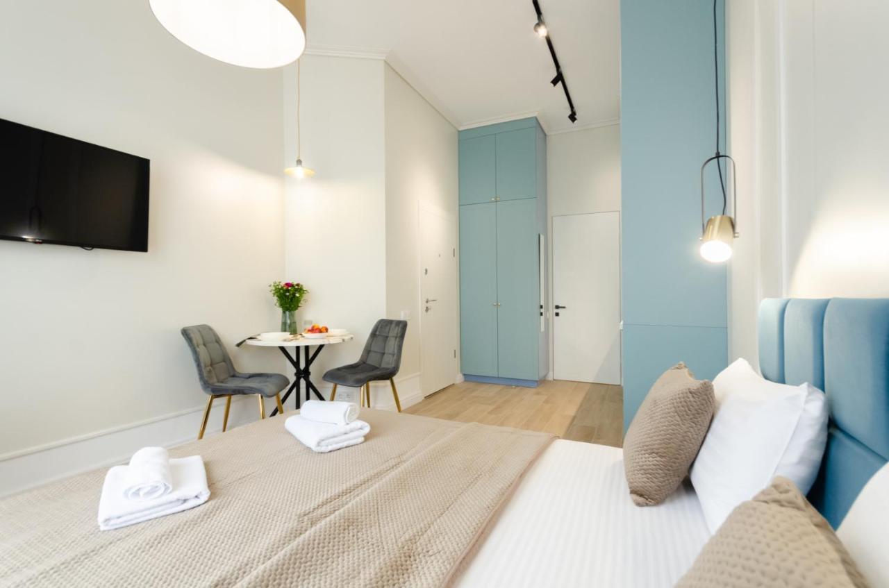 Modern New Cozy Apartment Kvartet Railway Station Kiew Exterior foto