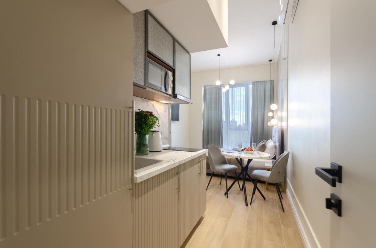 Modern New Cozy Apartment Kvartet Railway Station Kiew Exterior foto