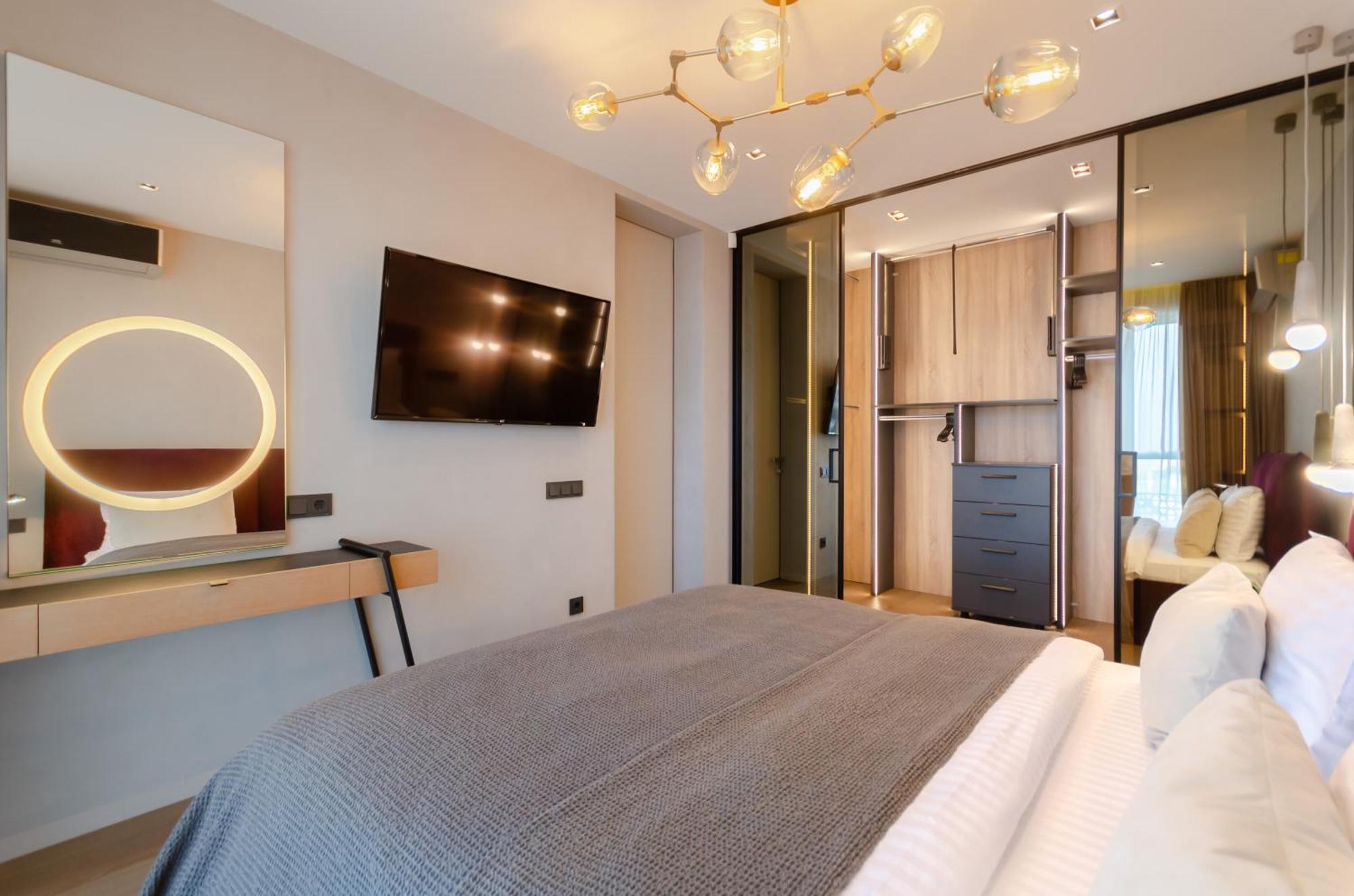 Modern New Cozy Apartment Kvartet Railway Station Kiew Exterior foto