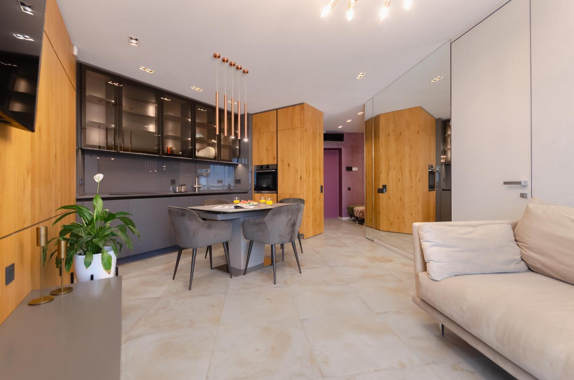 Modern New Cozy Apartment Kvartet Railway Station Kiew Exterior foto