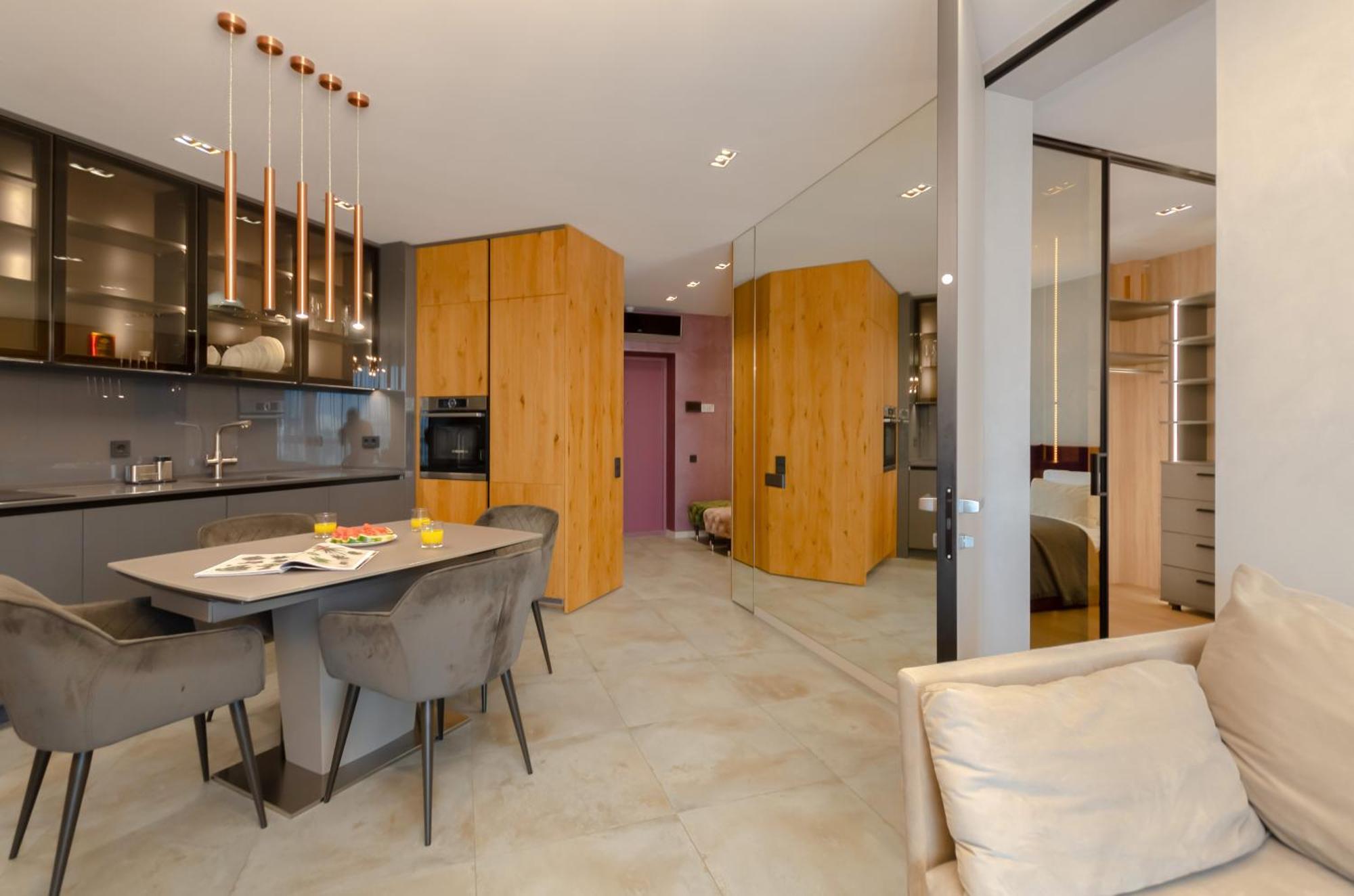 Modern New Cozy Apartment Kvartet Railway Station Kiew Exterior foto